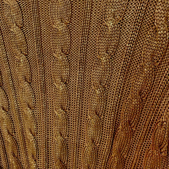 Ralph Lauren, sophisticated gold V-neck. Medium size. Never worn. - Picture 6 of 6